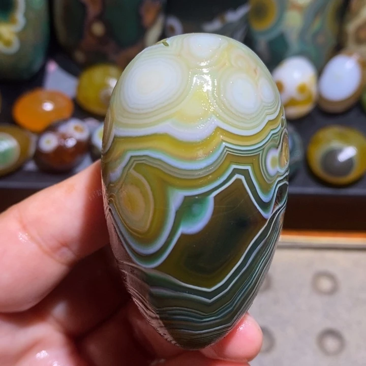 玛瑙/玉髓未镶嵌珠宝半成品