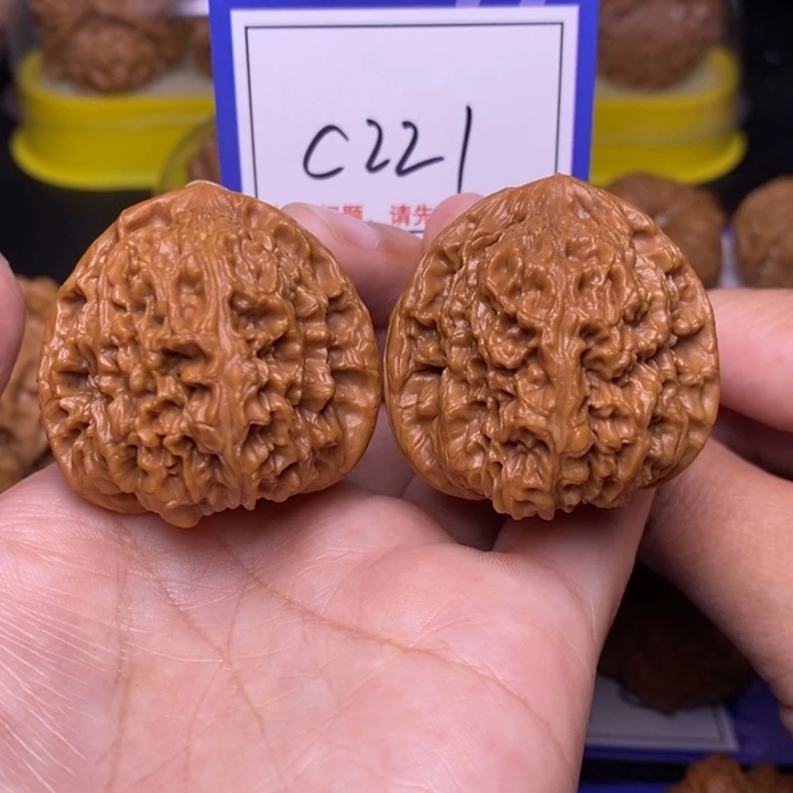 文玩核桃把件39三角疆c221
