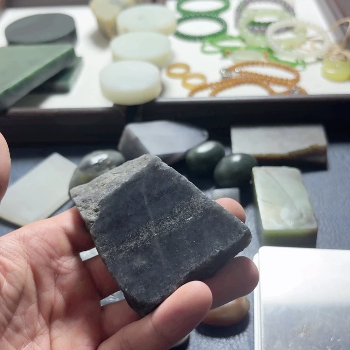 和田玉（糖玉）未镶嵌珠宝半成品