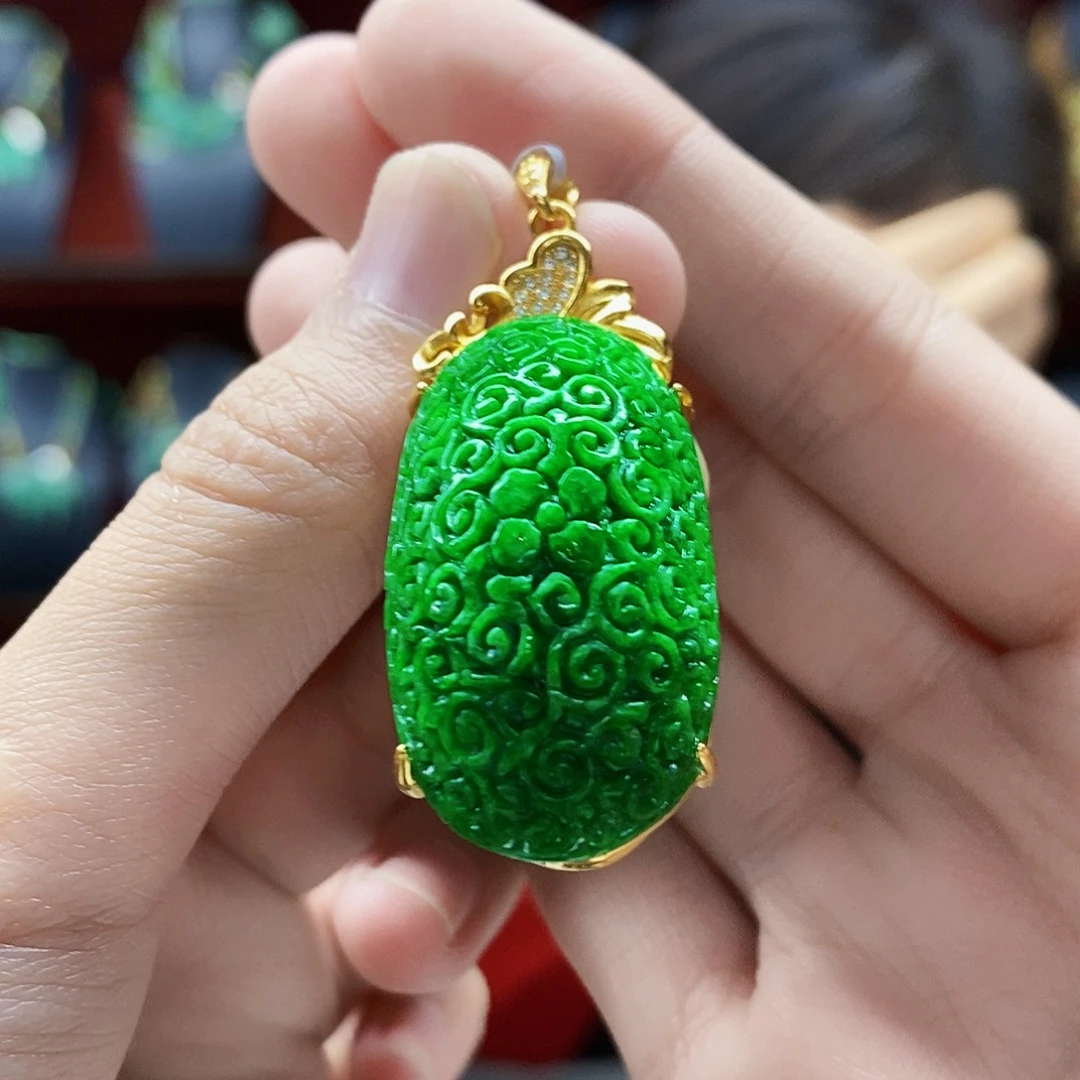 翡翠未镶嵌颈饰吊坠