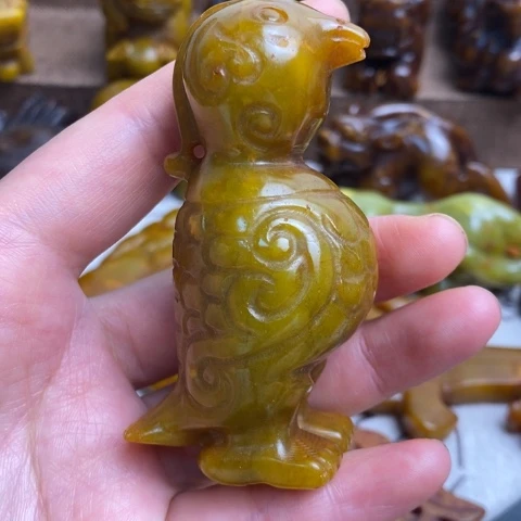 蛇纹石玉未镶嵌颈饰112