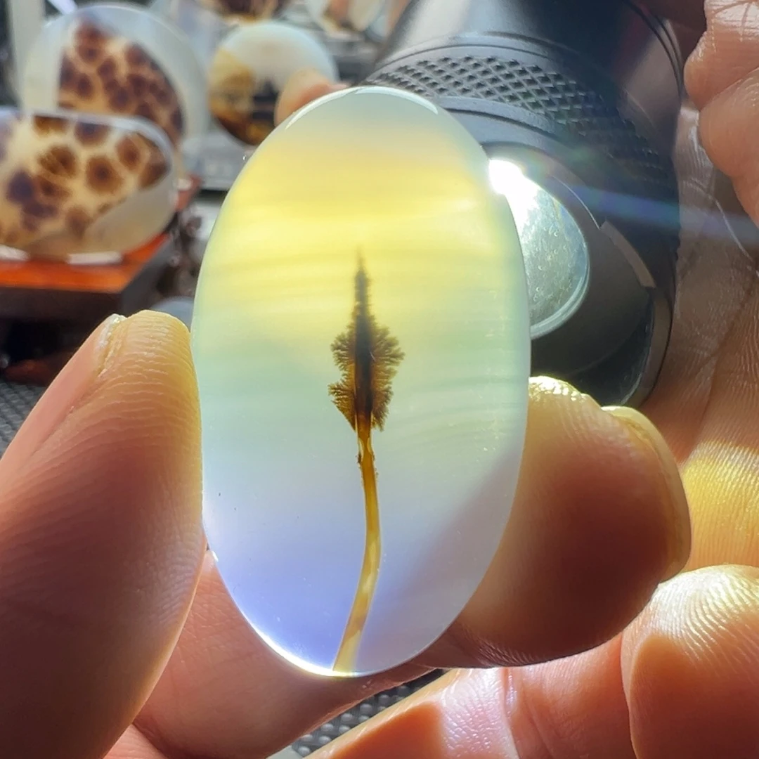 未镶嵌玛瑙/玉髓珠宝奇石