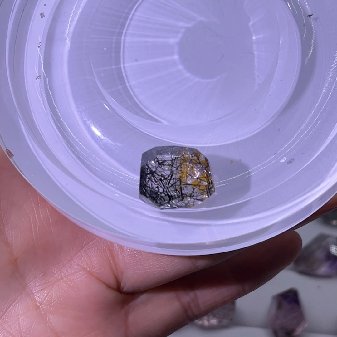 未镶嵌珠宝半成品水晶心**物5打孔