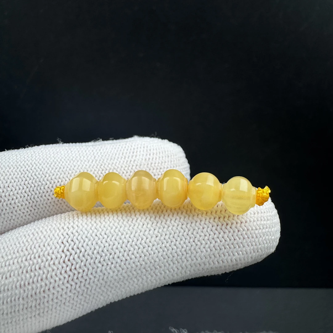 K4034天然原矿蜜蜡 隔珠7.6mm支持复检假一罚十