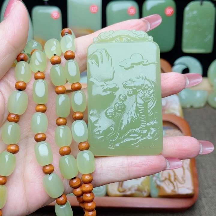 用****2新疆昆仑山料 虎牌