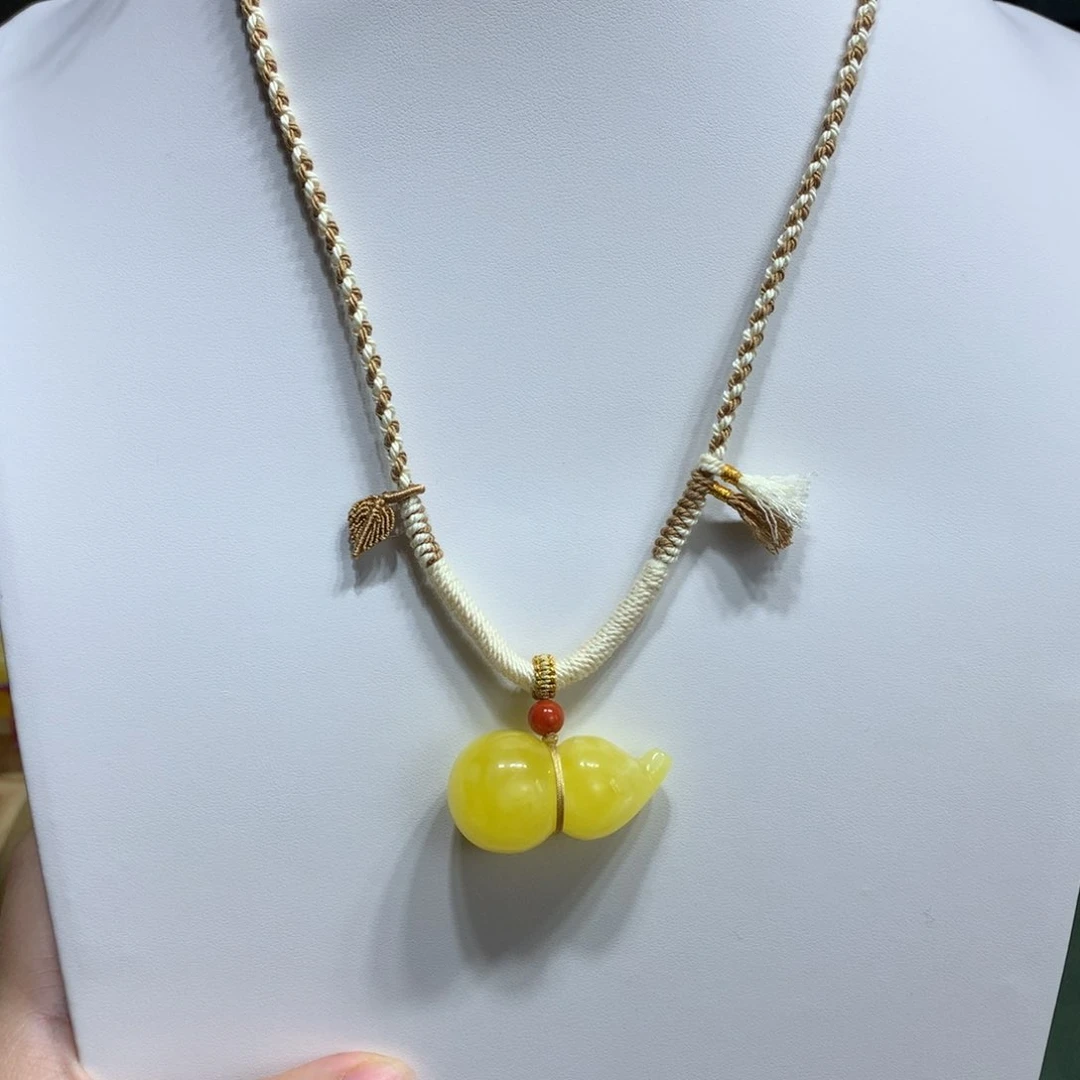 蜜蜡颈饰未镶嵌葫芦