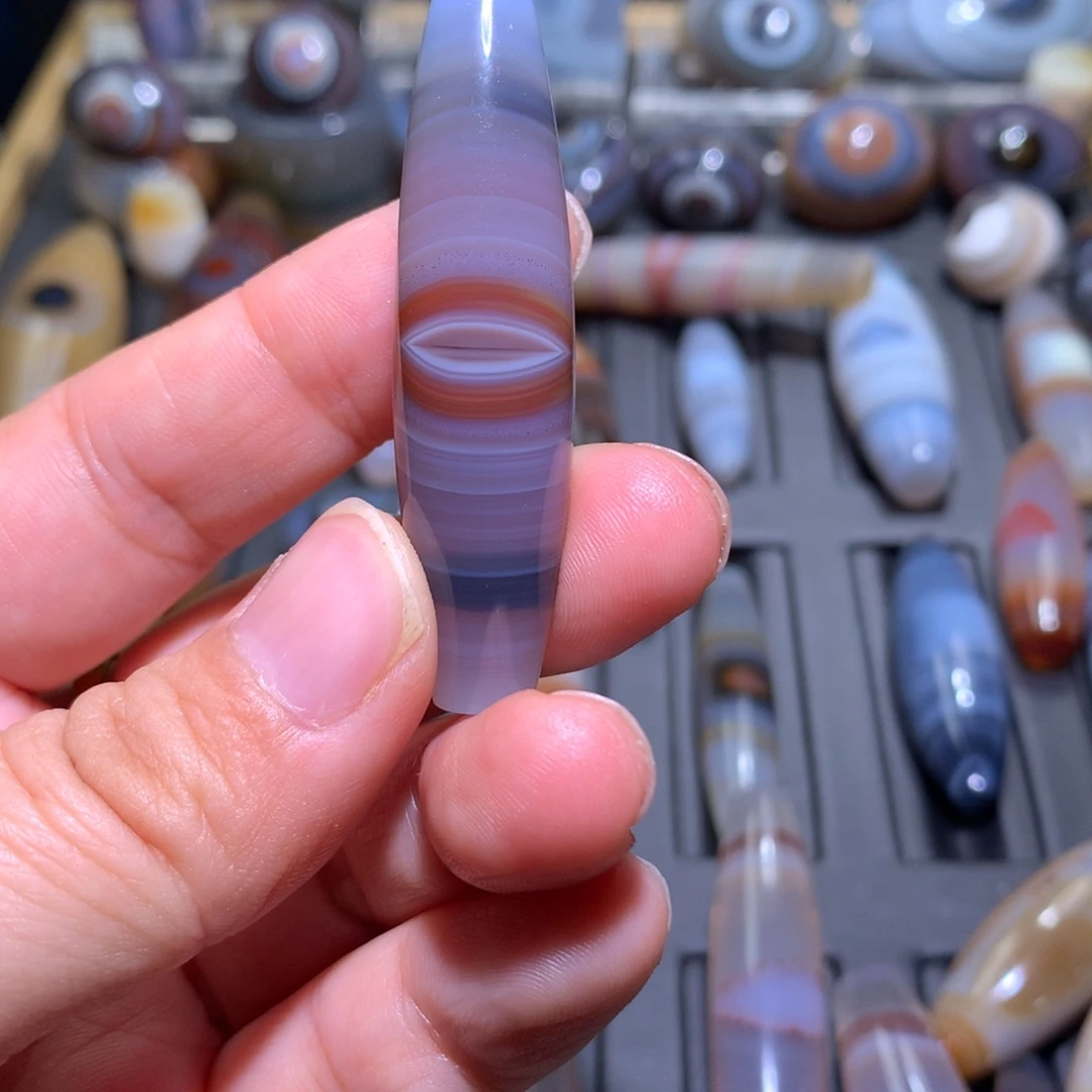 青***吟玛瑙/玉髓未镶嵌颈饰