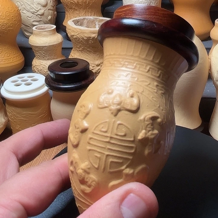 小心翼翼把它拿下来吧就当