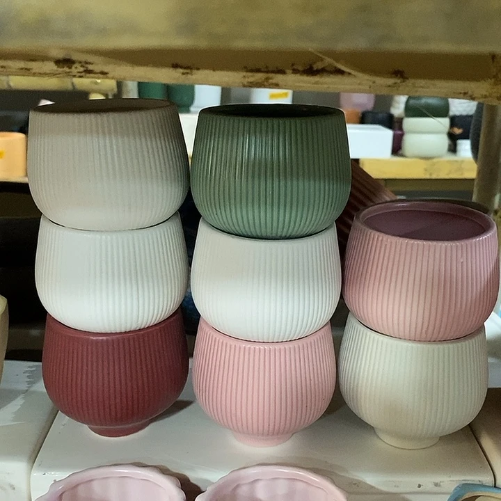 摆件陶盆有孔 微瑕介意勿拍