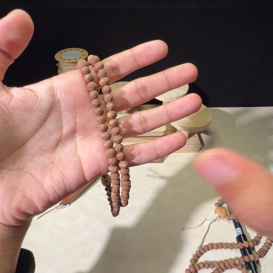 馥***白菩提籽类酸枣核凤眼菩提原色