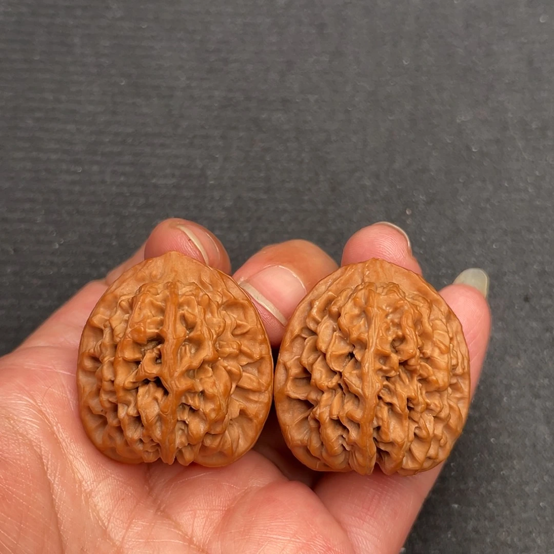 桃核把件33×31全品头茬秦闷狮子头XM5026