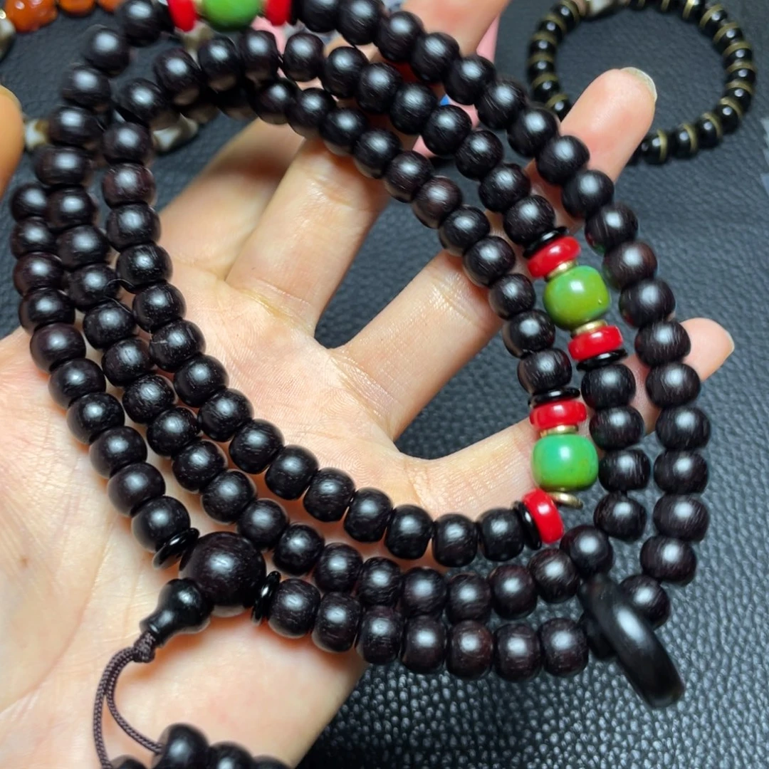 狼***王大叶紫檀（黑酸枝木类）