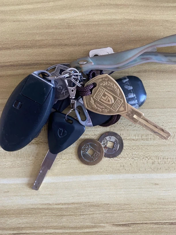 现代工艺品车载挂件（坤专用）