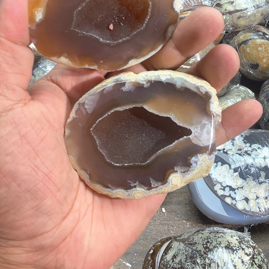 未镶嵌水晶大型摆件（非配饰）