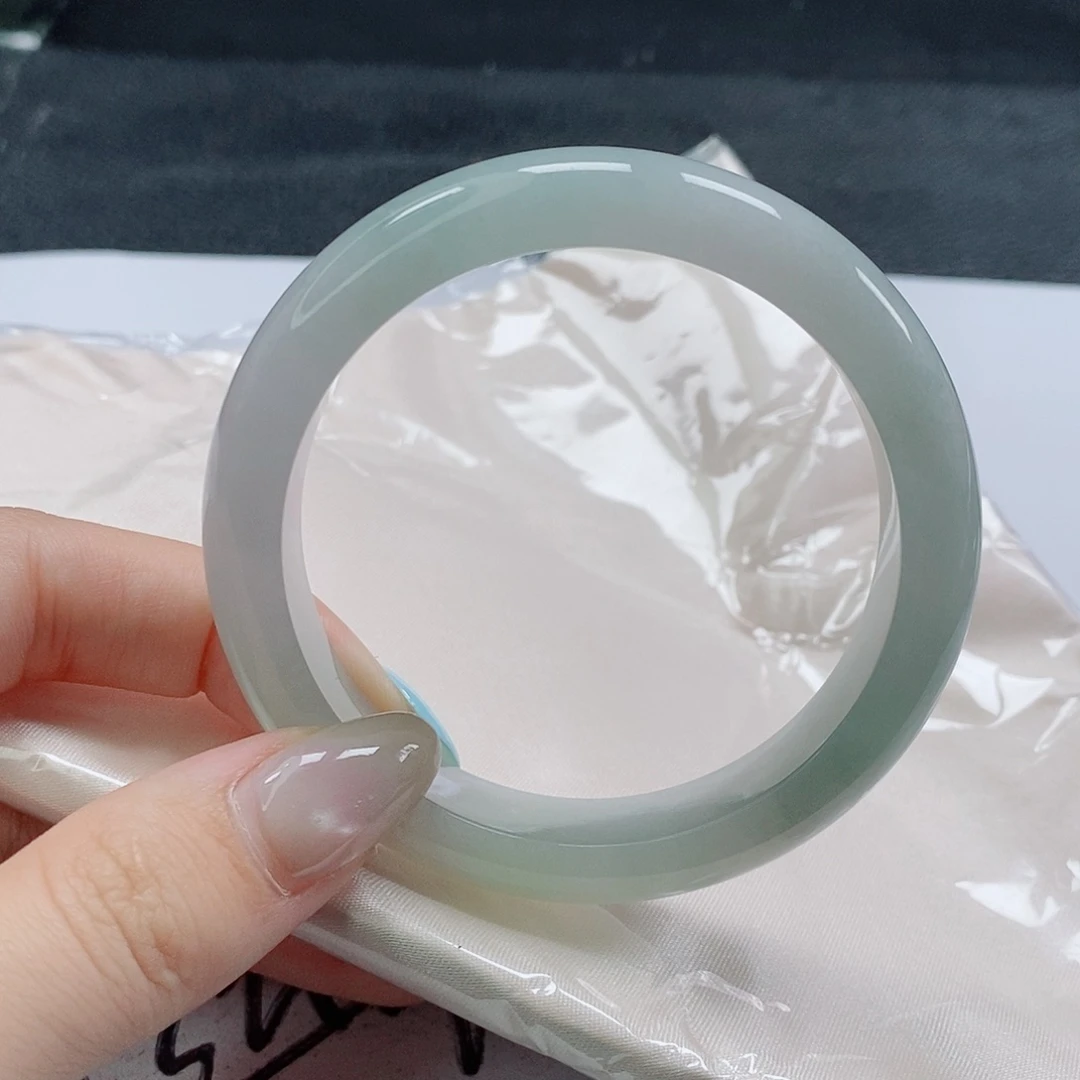 【闪购商品】未镶嵌手镯翡翠472号