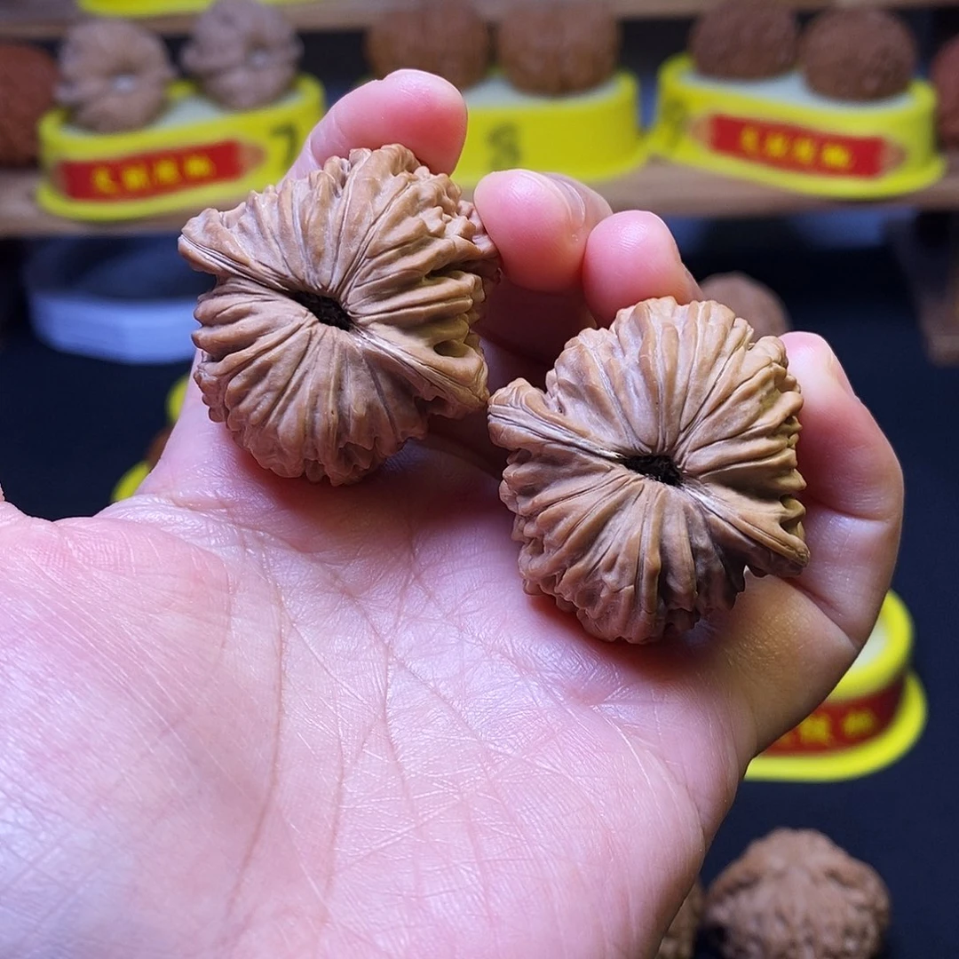 文玩核桃把件四座楼