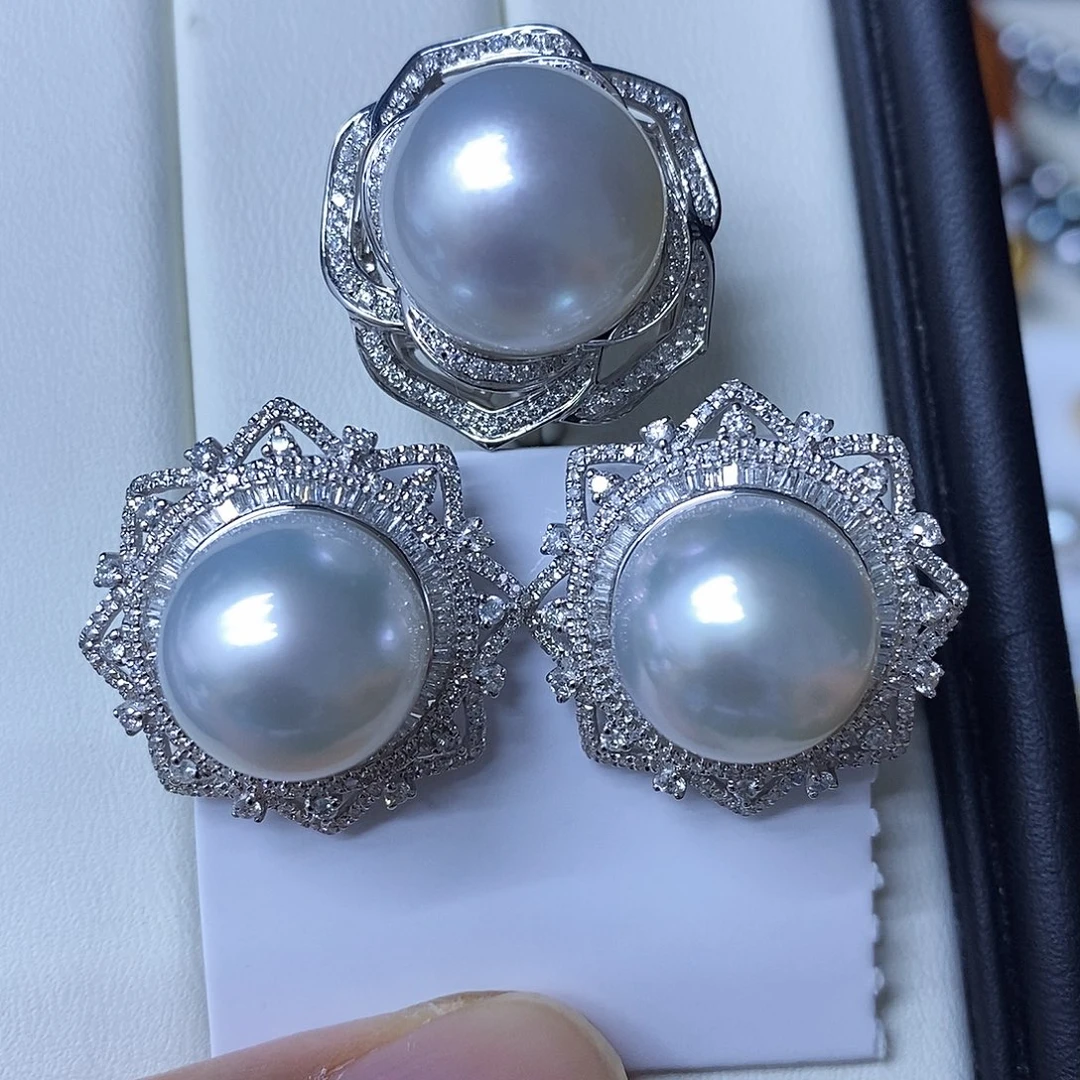 吊坠(不含链)18K金镶嵌海水珍珠澳白套装