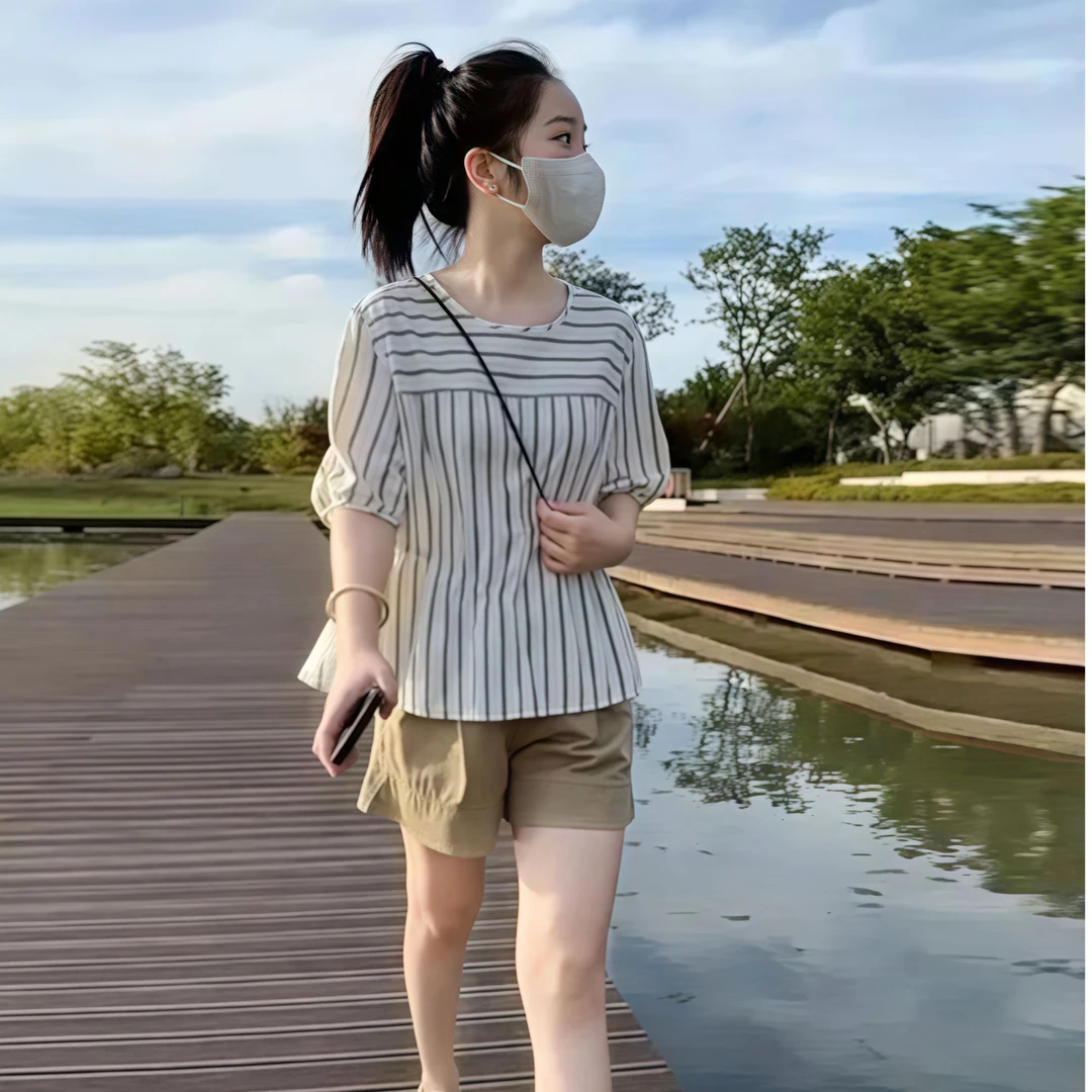 2025夏季新款女士时尚休闲两件套装显瘦条纹短袖衬衫短裤一整套潮