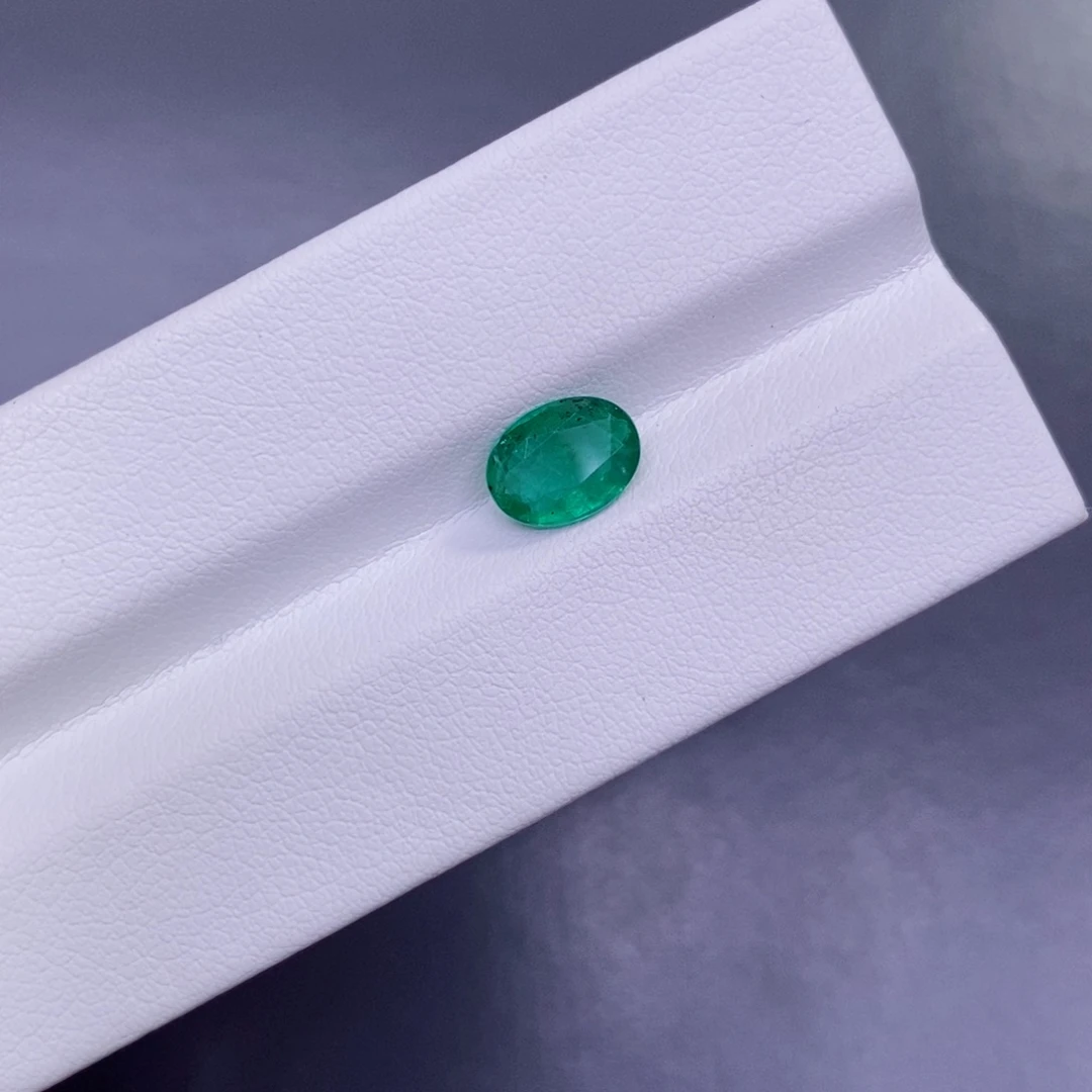 裸石祖母绿1.05克拉