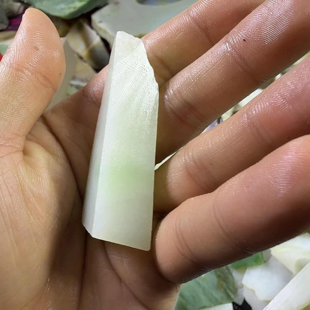 和田玉（糖玉）未镶嵌挂件