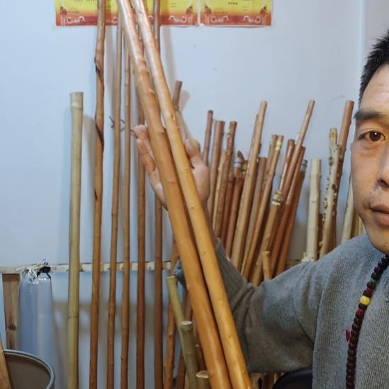 见***喜秦岭石山红荀子，牛筋木