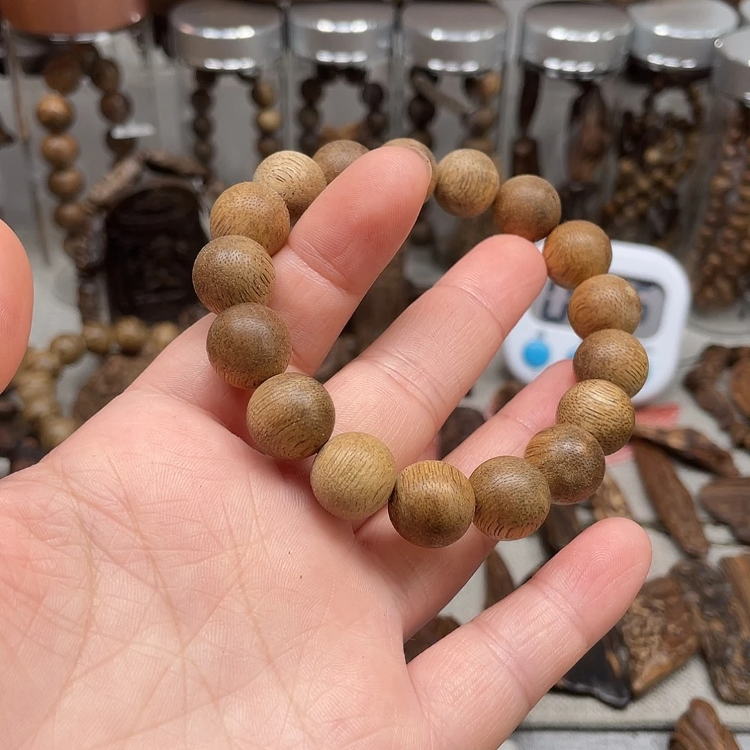 罗***幻沉香碎屑沉香文莱1.2+