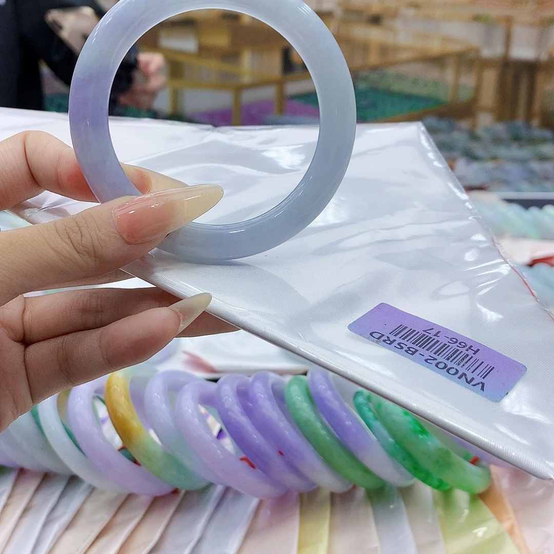 翡翠未镶嵌手镯hn