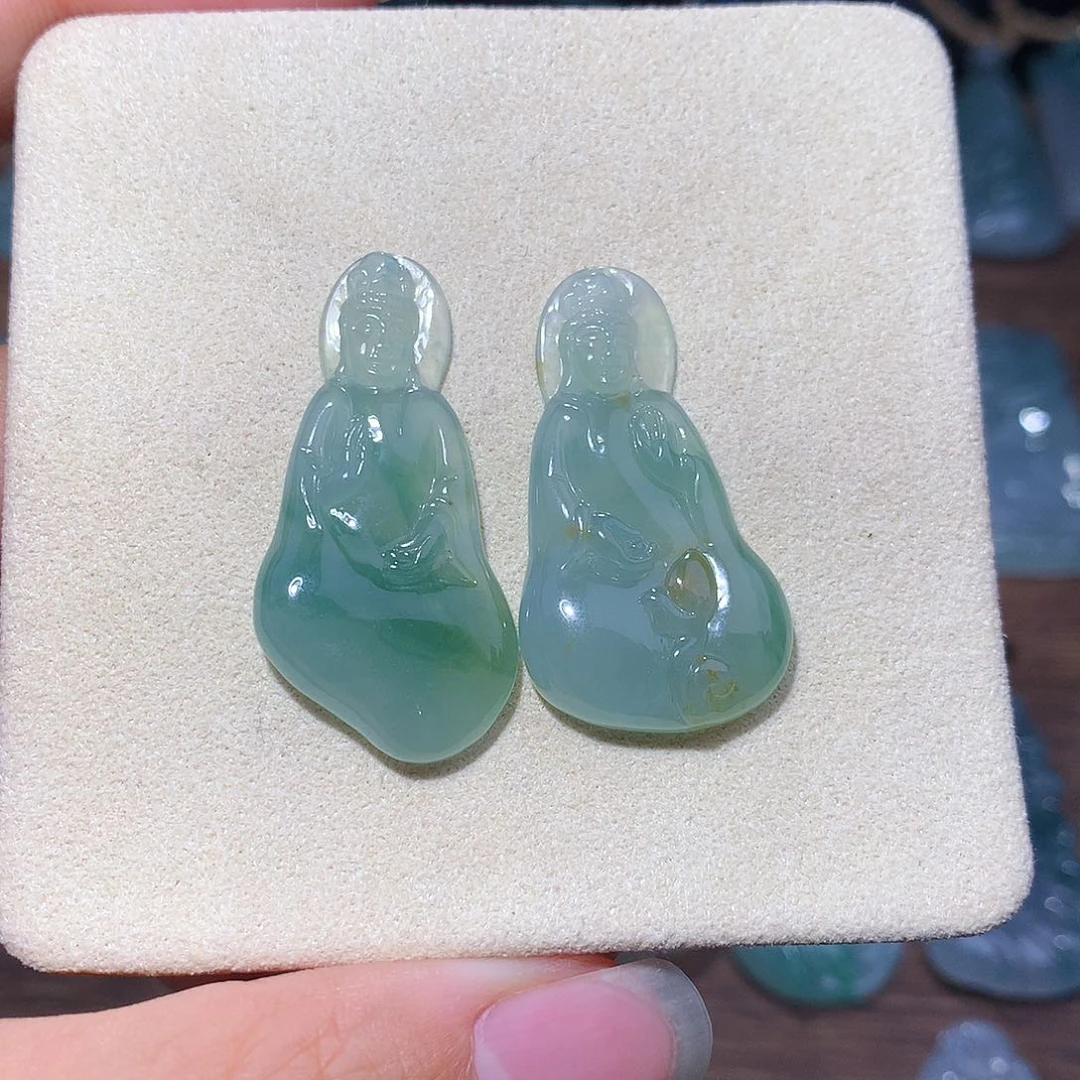 颈饰未镶嵌翡翠一对观音