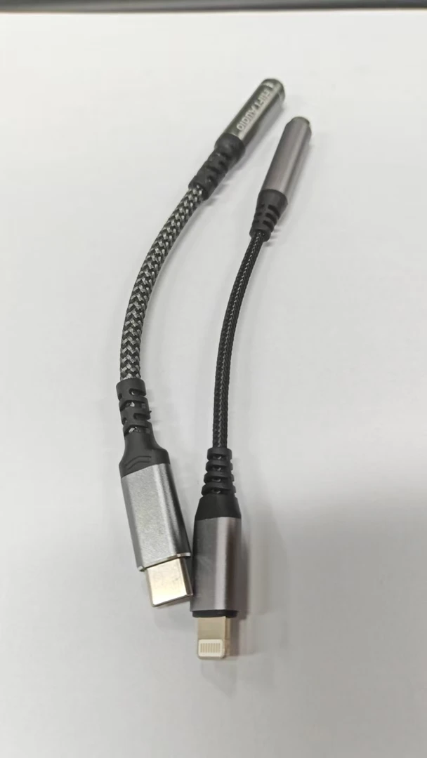 99新  3.5mm转接头小尾巴