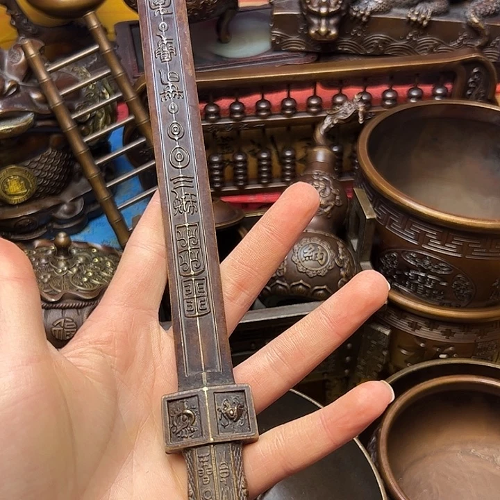 精美铜器摆件下单