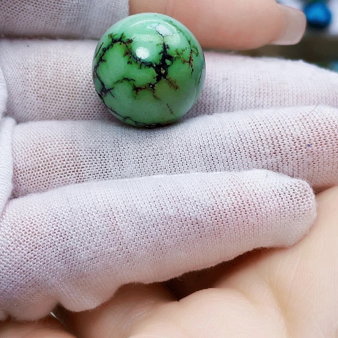 绿松石未镶嵌饰品