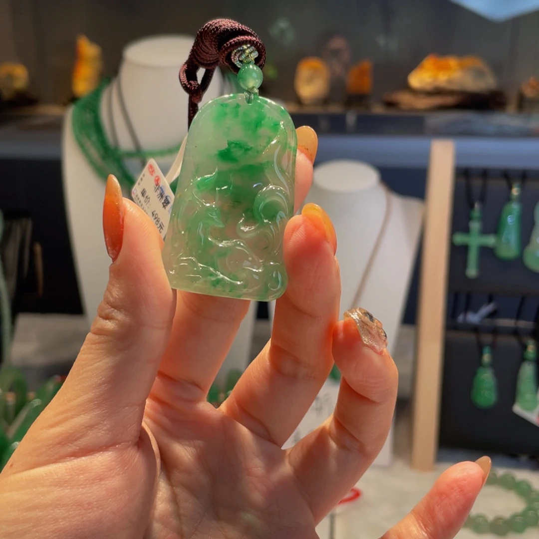 石英质玉吊坠(赠链)未镶嵌