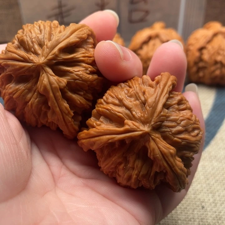 用***9核桃白狮子核桃43