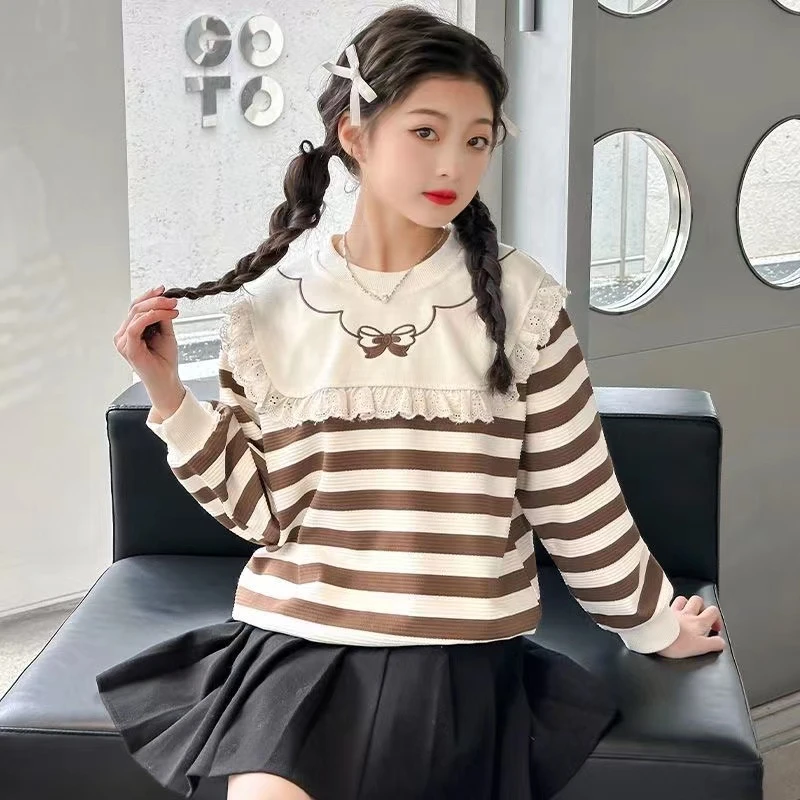 247女大童刺绣蝴蝶结蕾丝卫衣