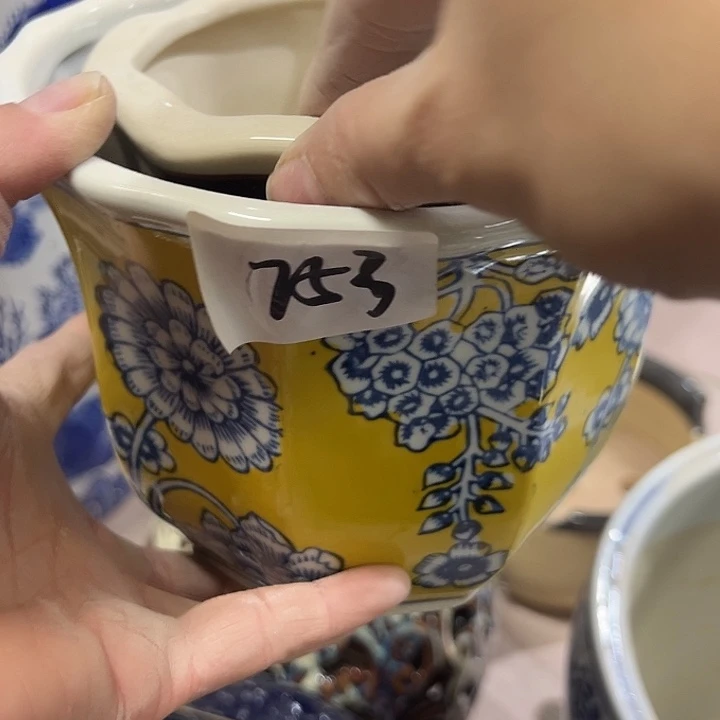 瓷片瑕。，。，，。。。。。。。。