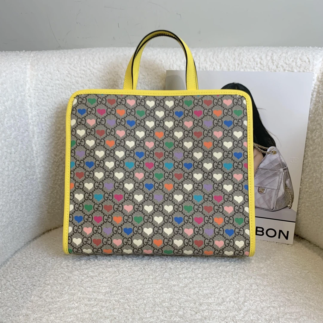 99新 GUCCI/古驰 十一壹臻/黄色爱心儿童包 81646714