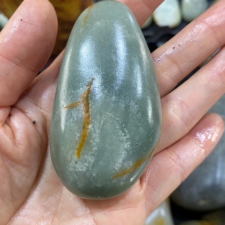 未镶嵌和田玉（糖玉）挂件