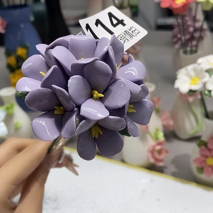 陶瓷纯手工捏花设计