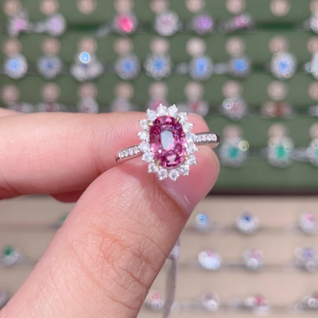 彩色蓝宝石戒指18K金镶嵌2.08ct 无烧帕帕