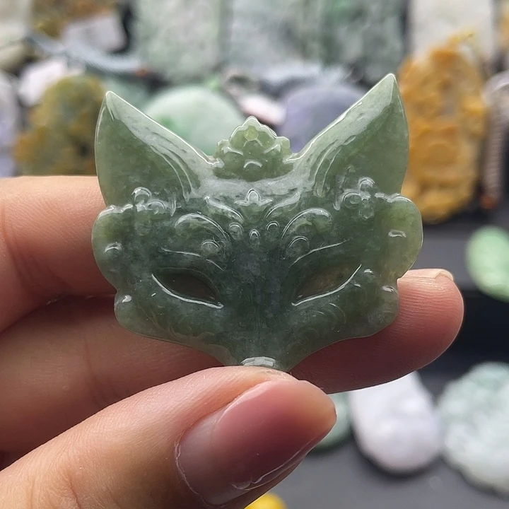 翡翠未镶嵌颈饰天然翡翠