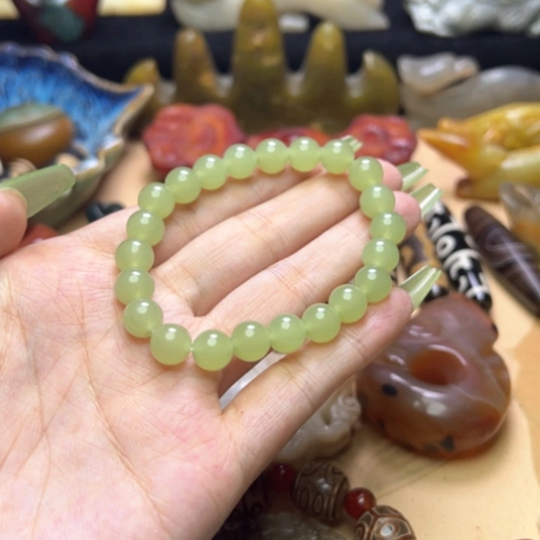 【闪购商品】蛇纹石玉未镶嵌颈饰