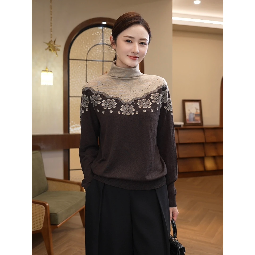 2025秋冬新款【TN-36】含绵羊毛时尚花朵烫钻棕色立领长袖针织毛衣
