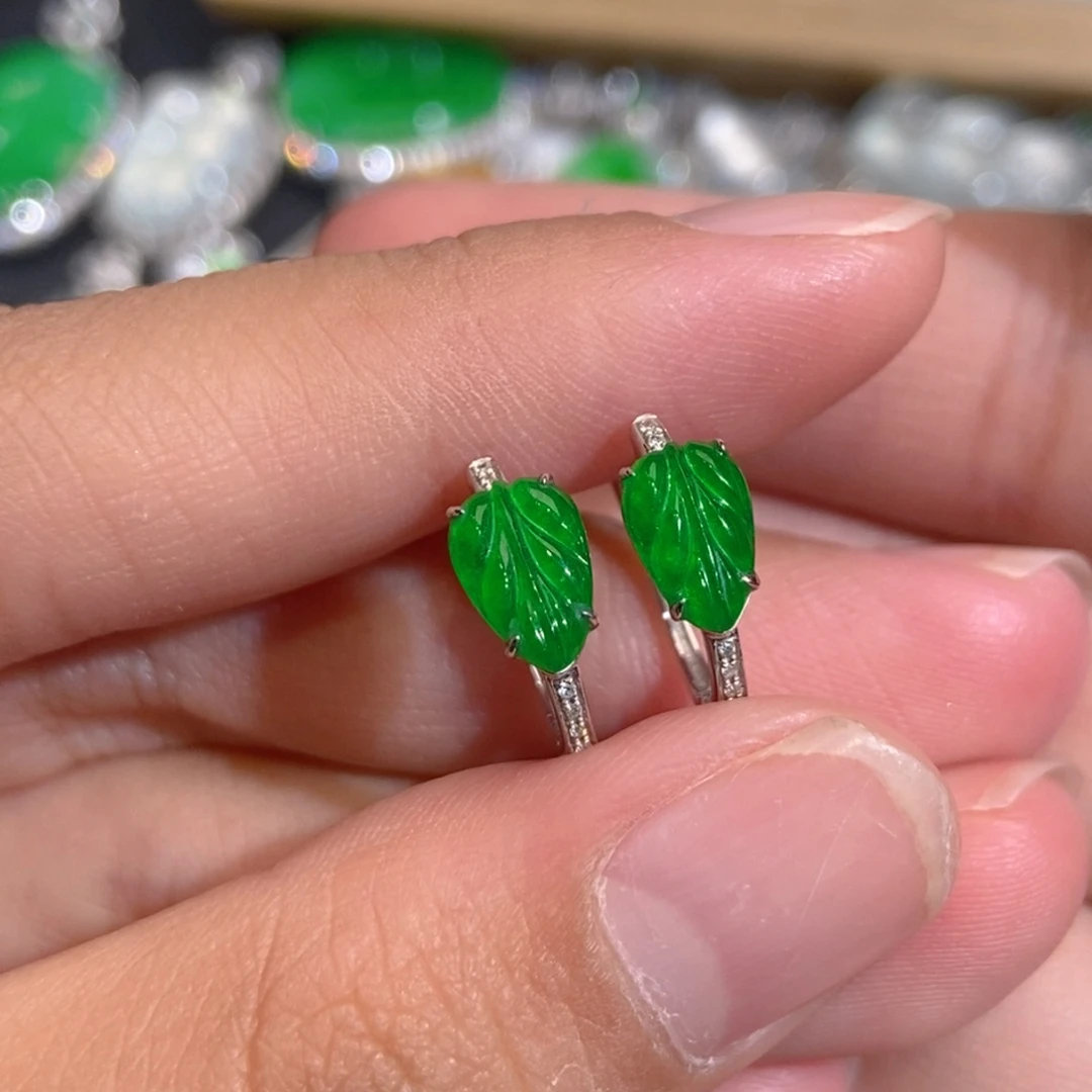翡翠18K金镶嵌耳饰天然缅甸A货翡翠