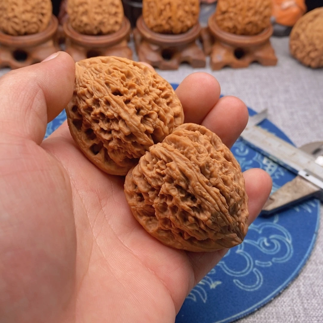 吊坠文玩核桃文玩核桃