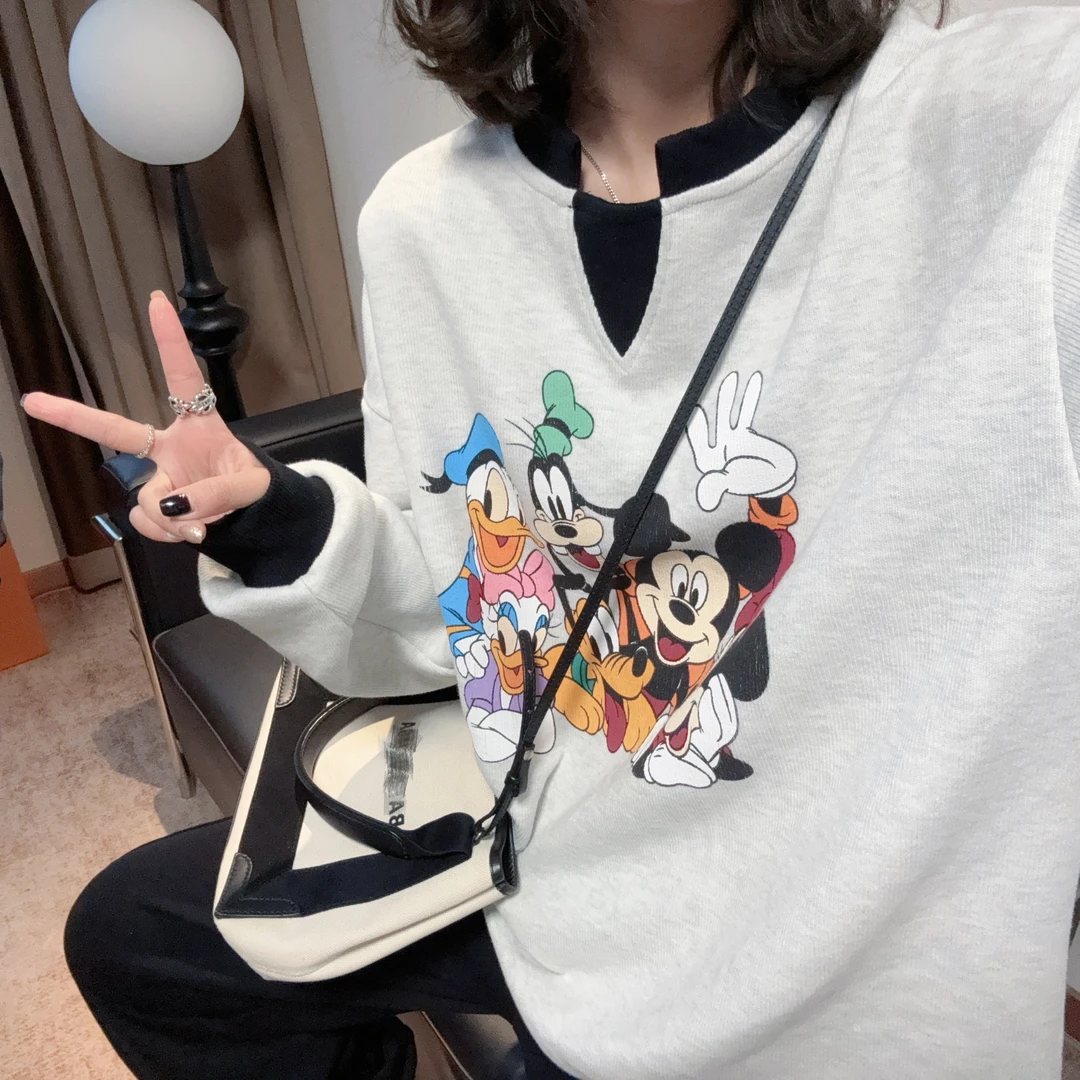 2025春季新款超好看花灰色坑条撞色v领卡通T恤女宽松显瘦减龄百搭