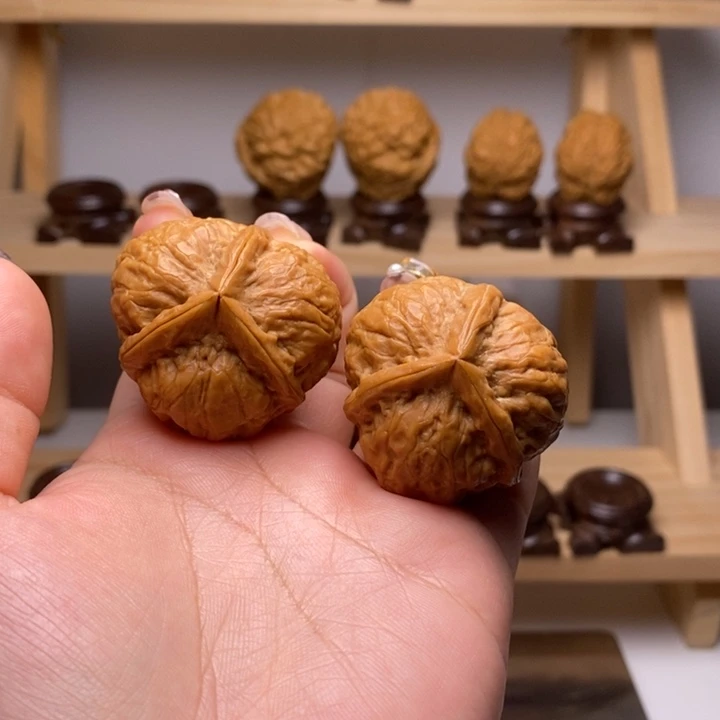 吊坠文玩核桃39粗筋三棱Y08