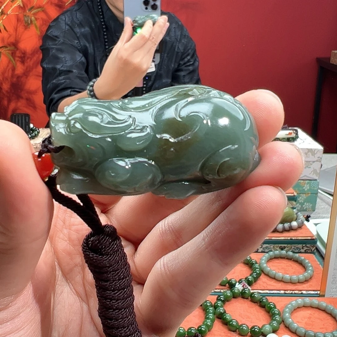 颈饰未镶嵌和田玉67.7g