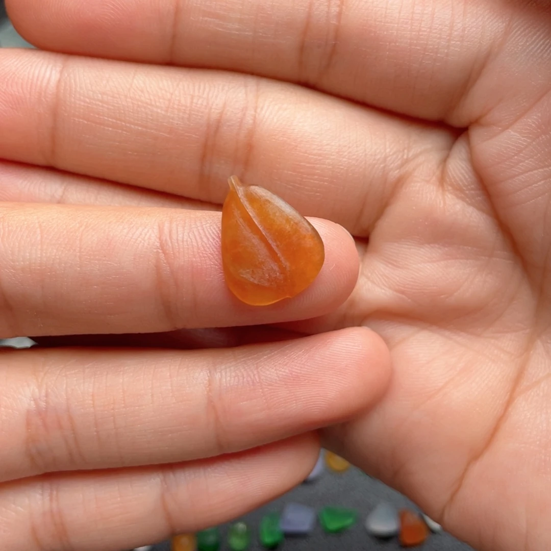 定制翡翠未镶嵌毛货