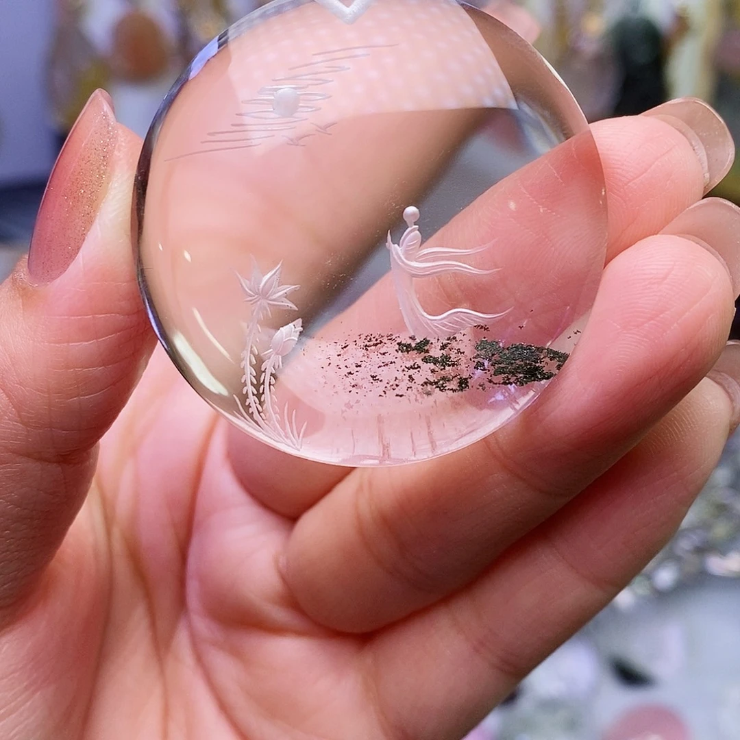 未镶嵌吊坠(赠链)水晶