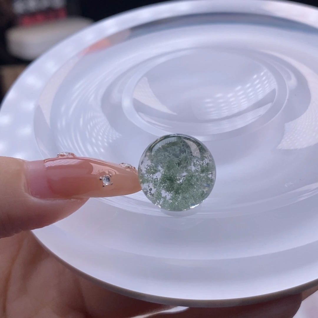 这***美未镶嵌水晶手链定制打孔不退换